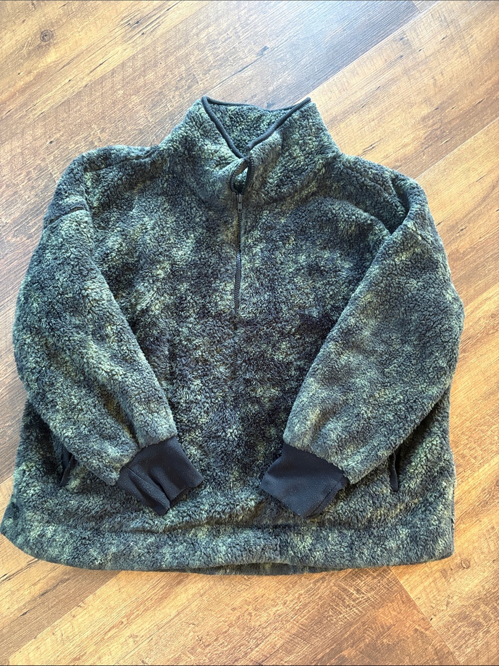 LuLaRoe Nancy Half-Zip Fuzzy Sherpa Fleece Pullover Sweater Camo-Green & Black